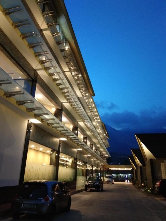 Cahaya Villa ガルット エクステリア 写真
